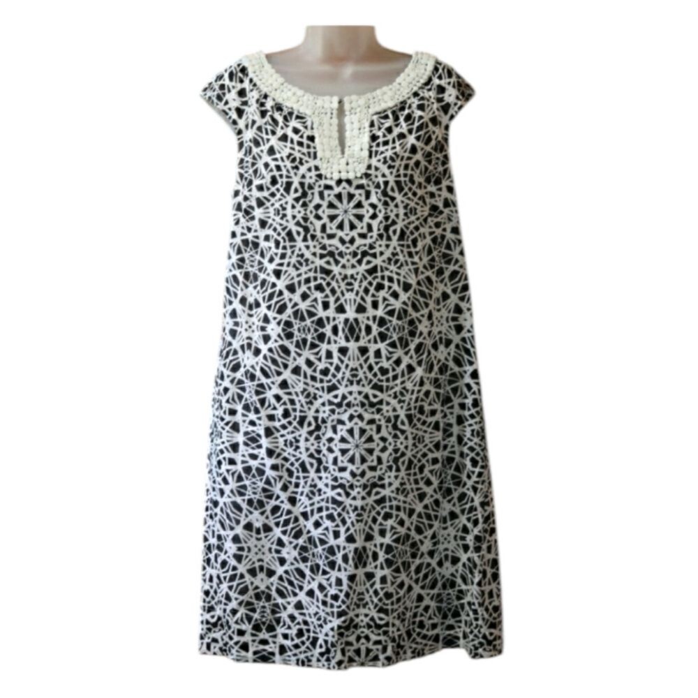 Ellen Tracy Black & White Mandala print Beaded Yoke Party Dress 14